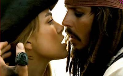 keira knitley(?)&johnny depp...?ou Jack Sparrow & Elisabeth Swann
